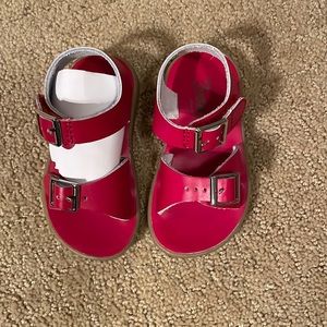 Footmates Tide size 5